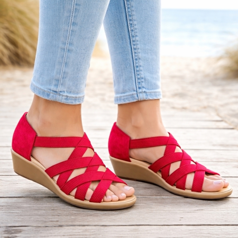 G.H Bass & Co. Sunjuns Baija Tango Red Y2K Coastal Comfort Wedge Sandals 6.5M